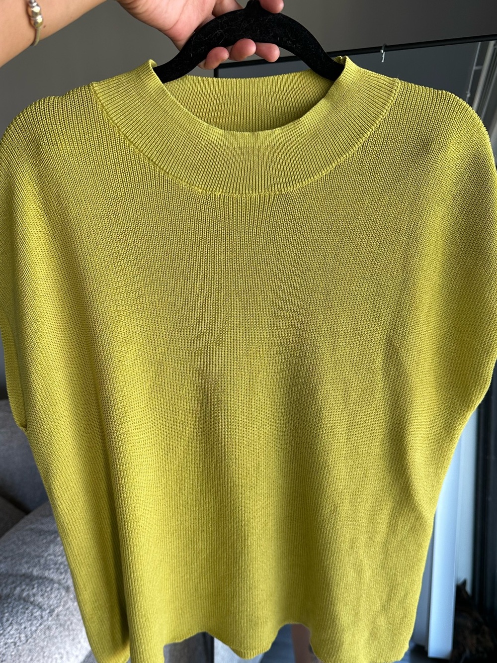 eesome Green Knit Short Sleeve Top Size S/M